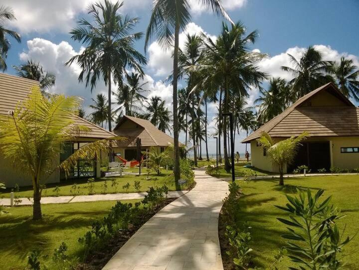 Paraiso Na Terra - Carneiros Beach Resort Тамандаре Экстерьер фото